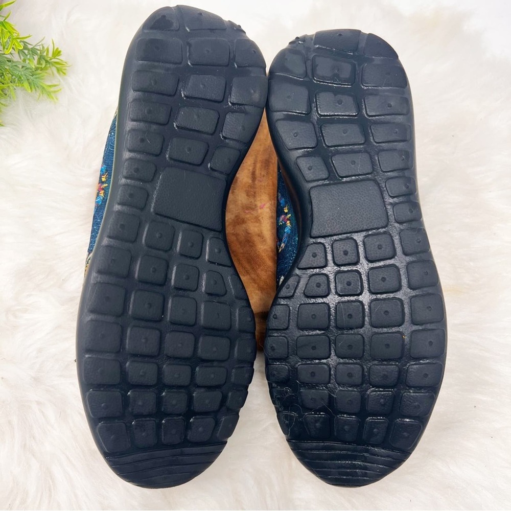 Yes We Vibe Peace and Mandala Feathers design Lightweight Vegan sneakers 8 - Picture 6 of 8